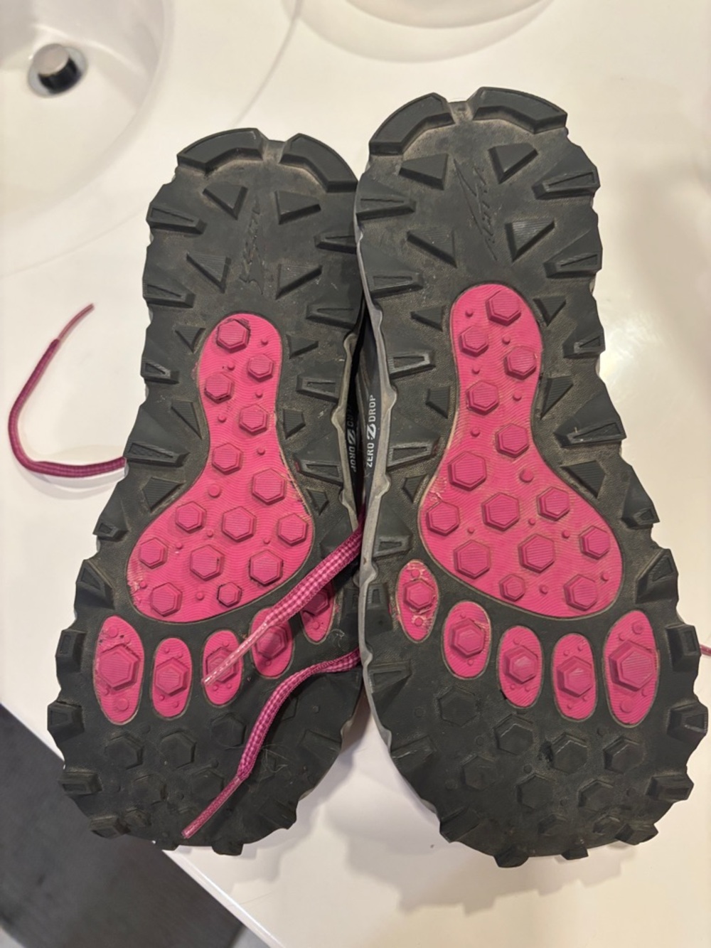 Women's Altra Lone Peak  Trail Hiking  Shoe - Magenta/Gray - Picture 4 of 4